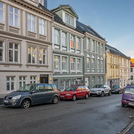 Modern 2Nd-Floor Luxury Apartement Bergen Extérieur photo